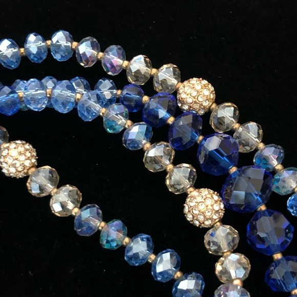 WHBM Flapper Length Long Glass Beaded Necklace Blue Clear Faceted Crystal Accent - Picture 5 of 6